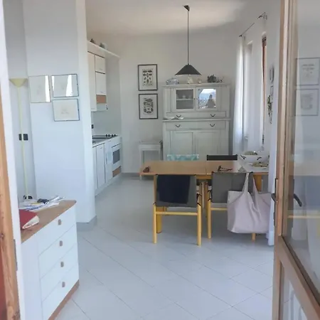 Holiday home Fronte Mare Con Terrazza, E Piscina