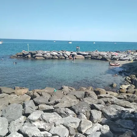 Fronte Mare Con Terrazza, E Piscina Holiday home Andora